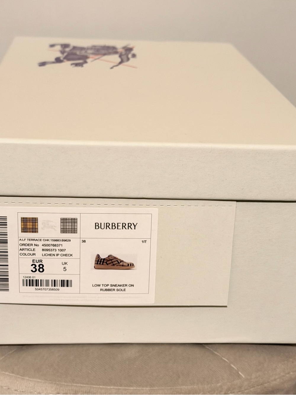 Burberry Check Low Top Sneaker - Picture 14 of 14